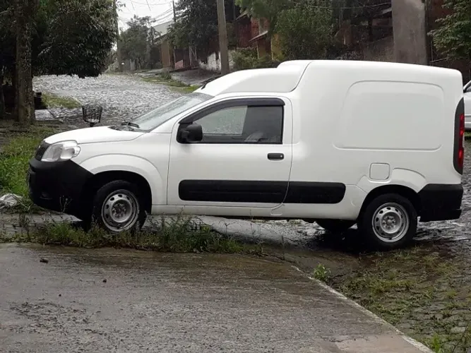 Fiat Fiorino Furgão Work. Hard 1.4 Flex 8V 2P 2018