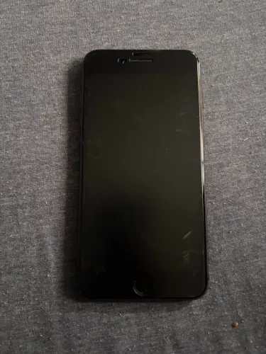 iPhone 8 Plus 