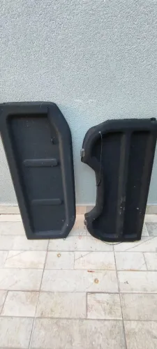 Tampão do porta malas HB20 e Kwid.