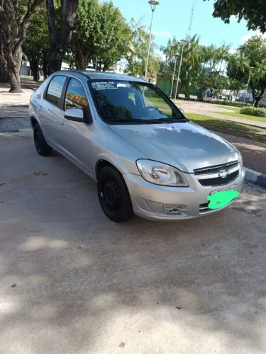 Chevrolet Prisma Sed. Maxx/ LT 1.4 8V Econof. 4P 2012
