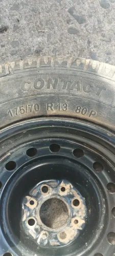 Roda completa com pneu 