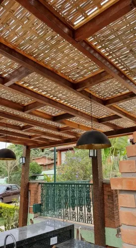 Esteira de bambú tratada 1.50mx50cm para pergolado, forro , área gourmet etc