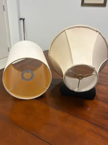 2 cúpulas de abajur - 60 reais as duas