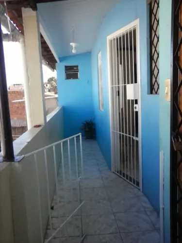 Alugo Casa, 1º andar, 2/4 e Sala no Parque São Cristóvão em Salvador Bahia.