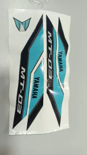 ? Adesivo para Moto - Estilo e Personalidade! ?