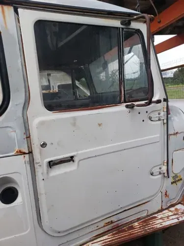 Porta Dianteira Toyota Bandeirantes 1993 Lado Direito Carona 