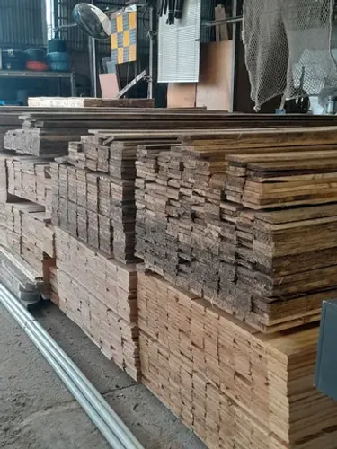 Tábua de pinus / Eucalipto