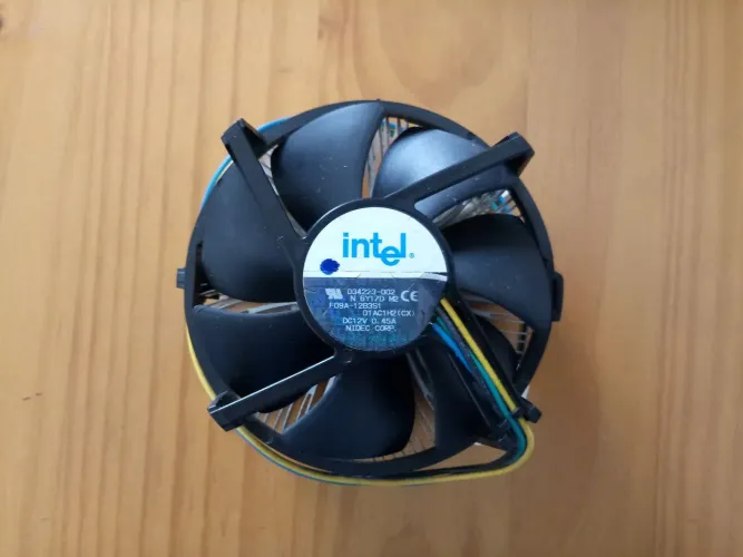 Cooler p/ Processador Pentium 4, Celeron - Leia a Descrição 