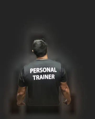 PERSONAL TRAINER 