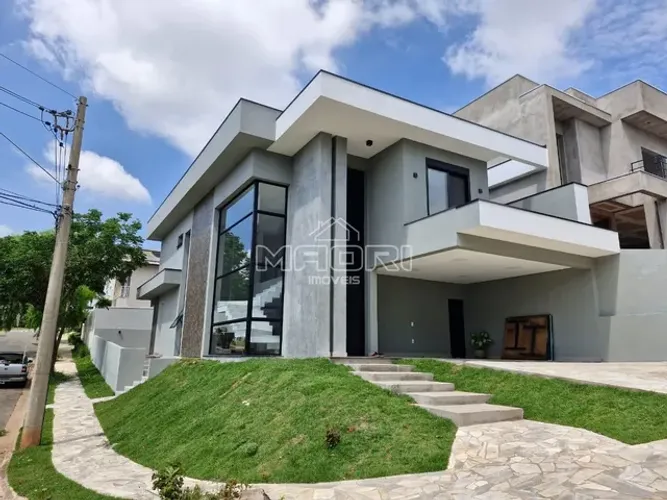 Casa à venda no Condomínio Flor da Serra em Valinhos