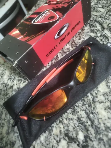 Óculos de Sol Oakley juliet Ducati Corse Limited Edition