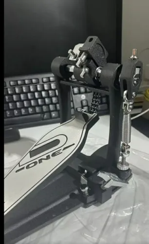 Pedal de Bumbo D-one