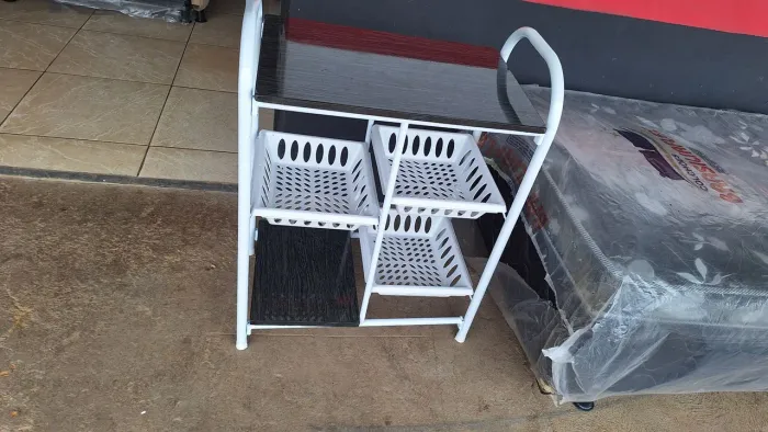 Fruteira com suporte para forno