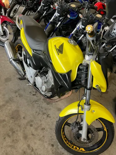 CB 300 2012 Vitória motors leia o anúncio 