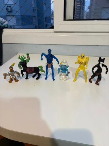 Bonecos diversos, 15,00 cada, ler descrição