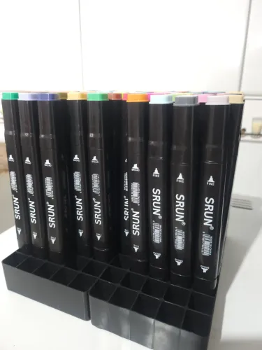 Kit de canetinhas 2 reias cada