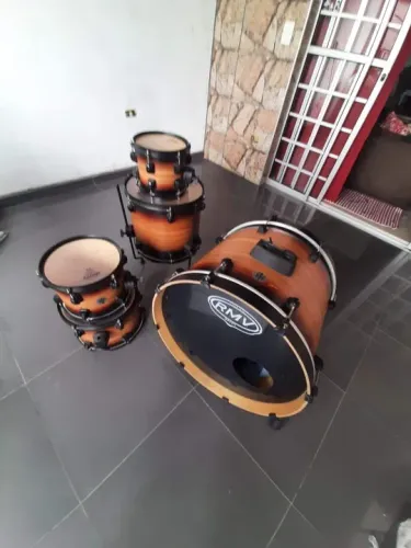 BATRIA BATERIA RMV CONCEPT (ESTANTE CAIXA, ATAQUE E CONDUÇÃOINCLUSAS)