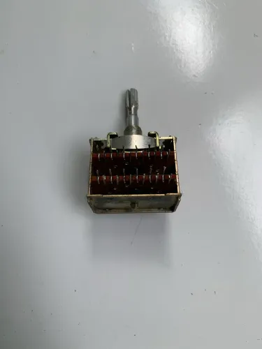 Chave seletora speakers receiver CCE SR-2000