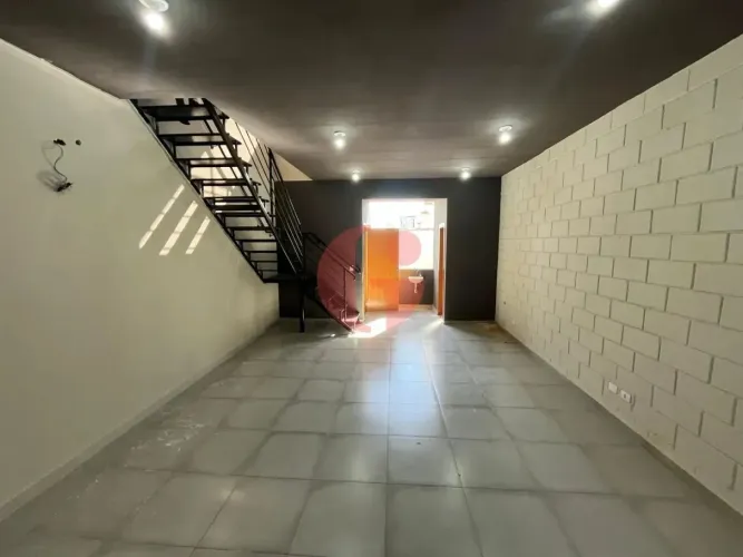 Ponto comercial para locação com 140m² no bairro Jardim das Industrias