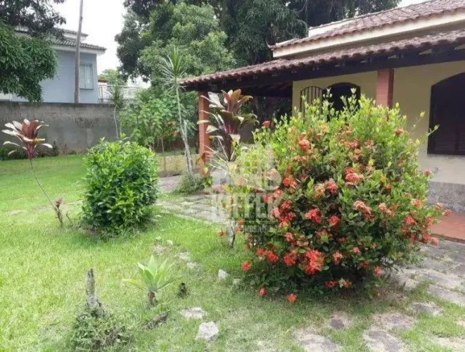 Casa com 1 dormitório à venda, 78 m² por R$ 640.000,00 - Itaipu - Niterói/RJ