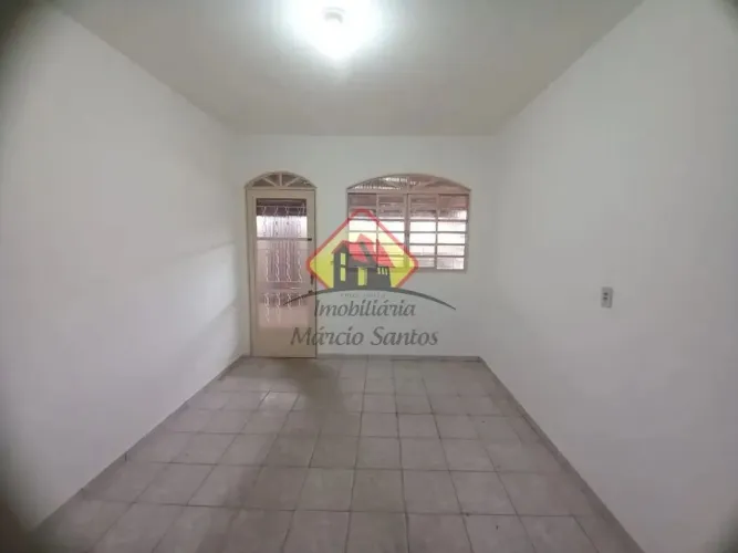 Venda de Casas / Comercial na cidade de Taubaté