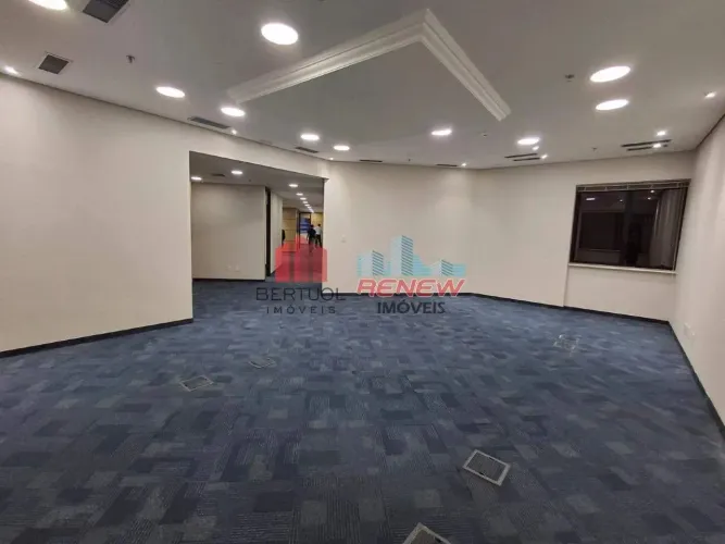 Sala para aluguel Edifício Business Center em São Paulo