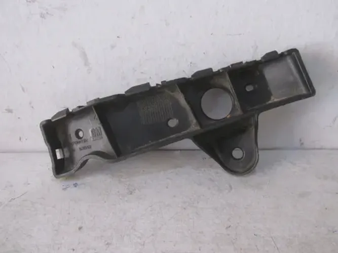 Guia Parachoque Dianteiro Chevrolet Agile Ld 20022459