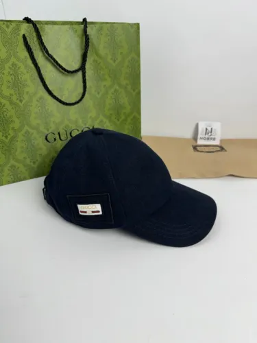 Boné Gucci Logo Patch