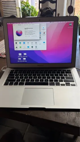 MacBook Air 13in / i5 8Gb / 128gb ssd (usado)