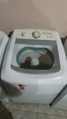 Vendo máquina de lavar roupa Consul 10kg, voltagem 220, entrego instalada com garantia 