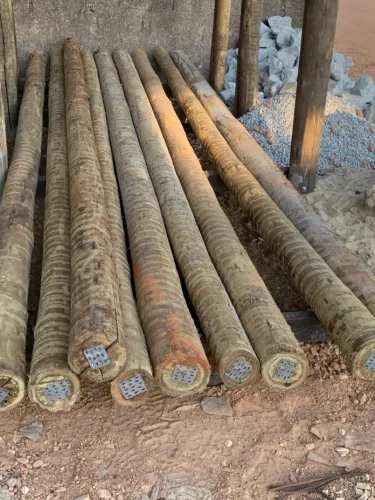 Eucalipto tratado roliço 10 a 12 com 3.50 mts