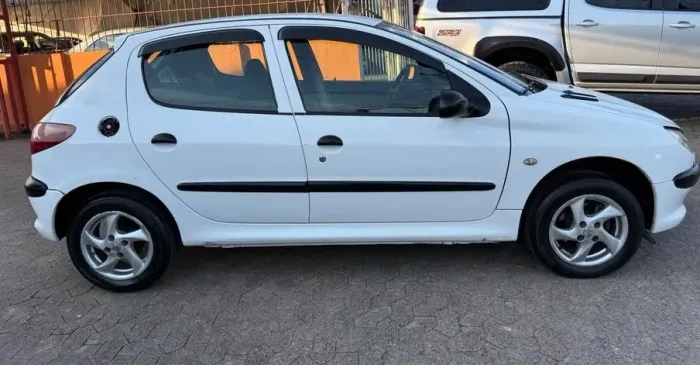Peugeot 206 Selection/ Sensation 1.0 16V 5P 2001