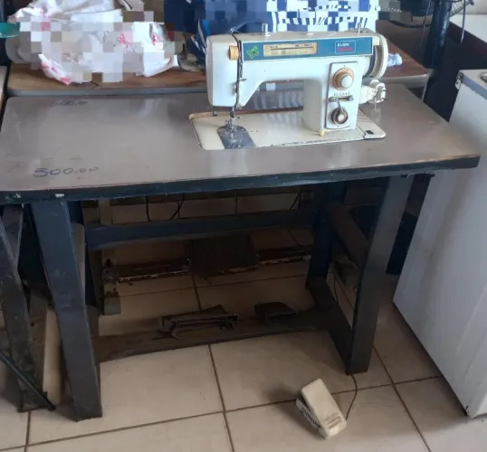 Máquina de costura Zig Zag