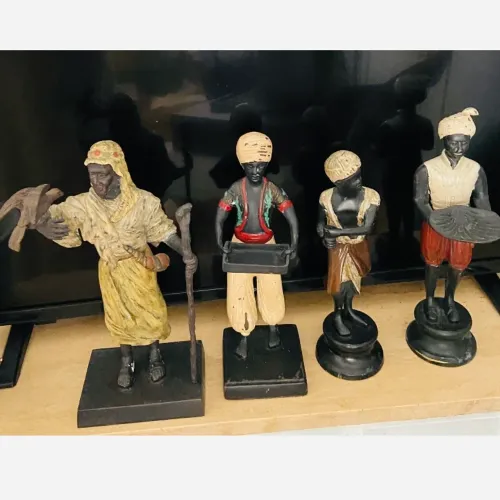 Conjunto de estatuetas decorativas