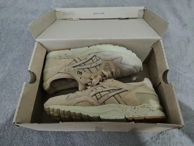 Tênis Asics gel-lyte V Monkey Time Sand Layer