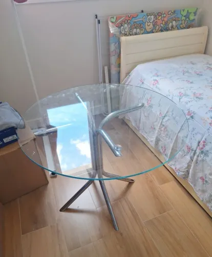 Mesa redonda tampo de vidro temperado tok stok
