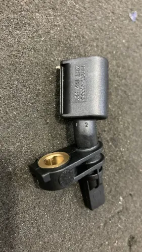 Sensor de Freio ABS VW WHT003861 Dianteiro Esquerdo