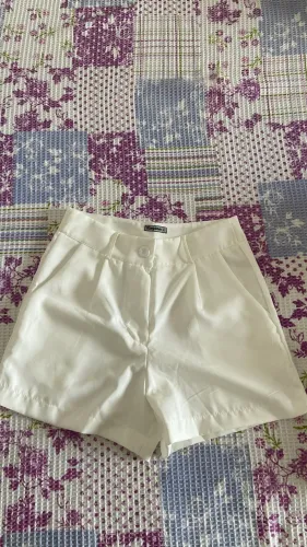 Shorts social branco