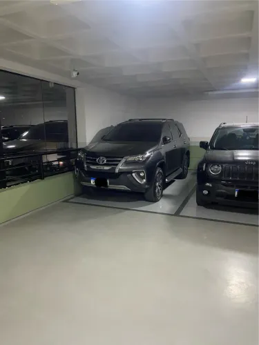 Toyota Hilux SW4 SRX 4X4 2.8 TDI 16V Dies. Aut. 2019