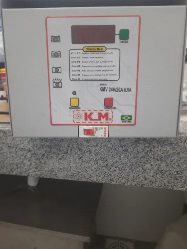 Carregador de bateria