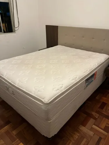 CAMA BOX EM BOM ESTADO