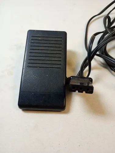Pedal Controle de Velocidade Máquina de Costura 120V - Funcionando