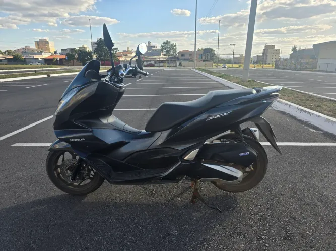 Honda Pcx 160 Baixa km - Doc em dia