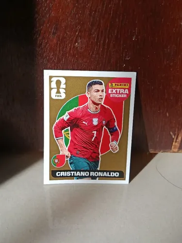 Figurinha Cristiano Ronaldo ouro legend