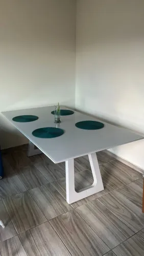 Mesa de jantar- Vidro 2M