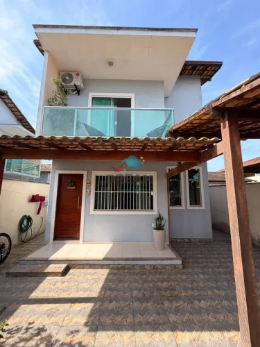 Casa com 2 dormitórios à venda, 84 m² por R$ 465.000 - Chácara Mariléa - Rio das Ostras/RJ