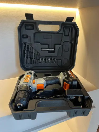 Parafusadeira e Furadeira Sem Fio 12V + Maleta Completa
