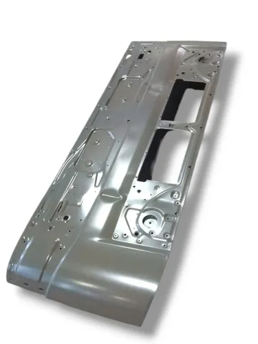 Capo frontal superior Volvo Fh apos 2022 com detalhes