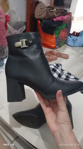 Vendo bota 37 