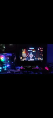 PC GAMER COM RX 580